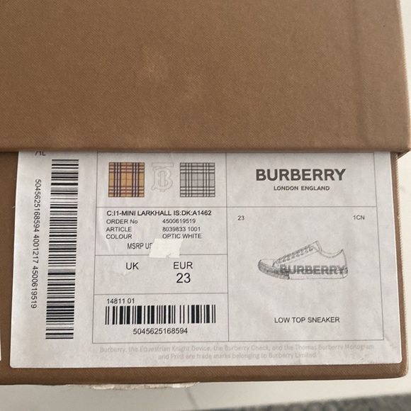 Unisex Burberry Mini Larkhall low top- slip on sneakers for toddler size 6/23 - Picture 4 of 4